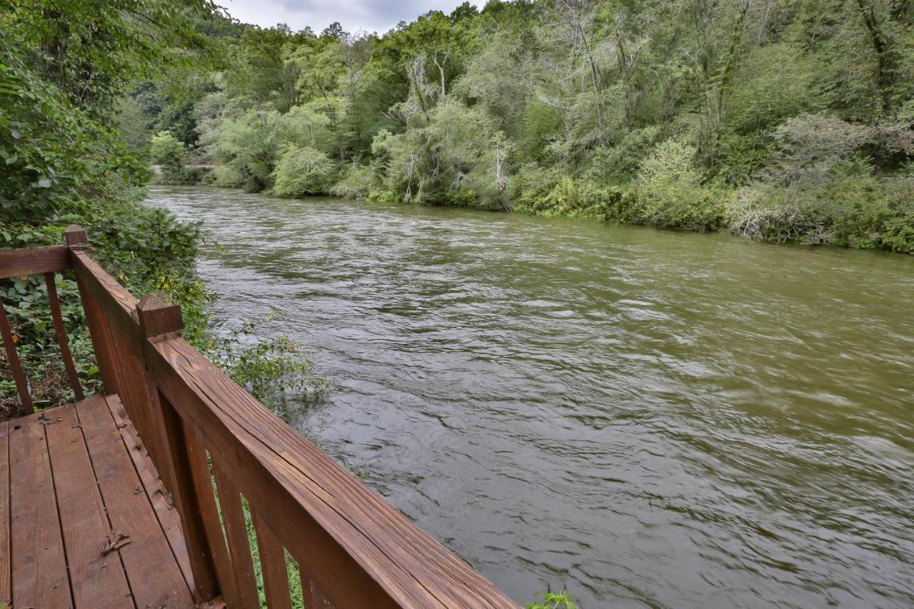 Heaven On The Toccoa Where You Will Enjoy The Sites And Sounds Of The Toccoa River Mineral Bluff Εξωτερικό φωτογραφία