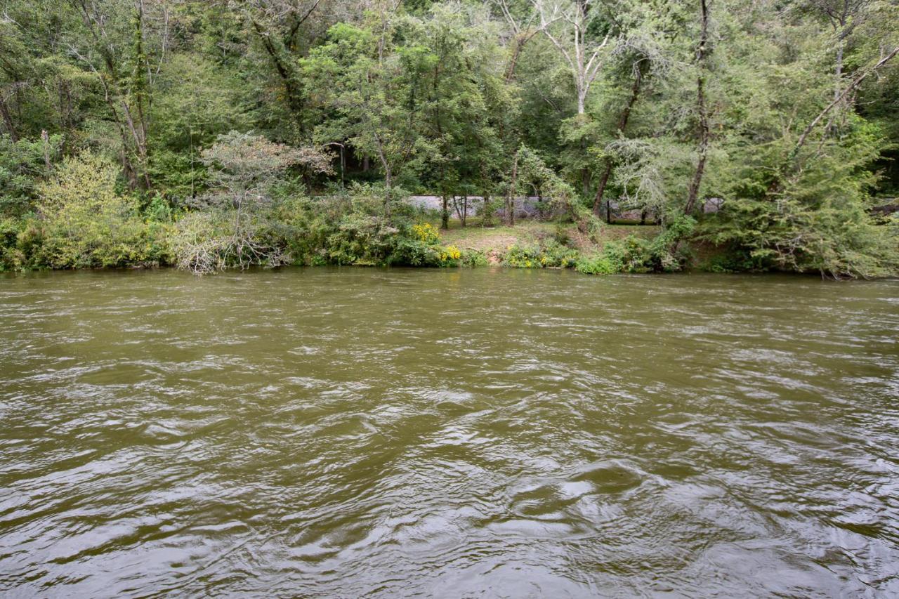 Heaven On The Toccoa Where You Will Enjoy The Sites And Sounds Of The Toccoa River Mineral Bluff Εξωτερικό φωτογραφία
